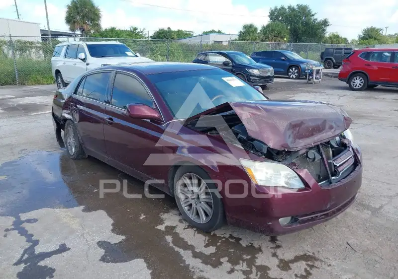 2006 Toyota AVALON фото