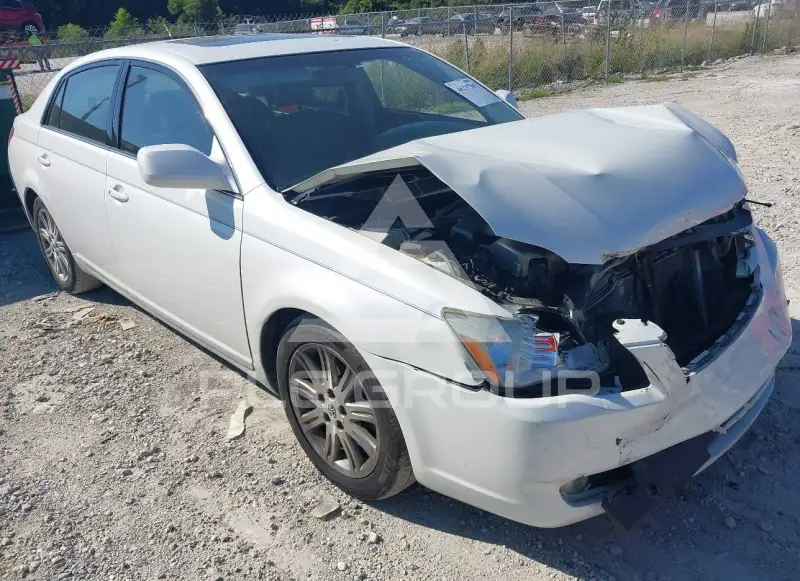 2006 Toyota AVALON photo