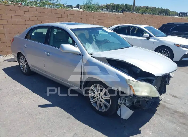 2006 Toyota AVALON фото