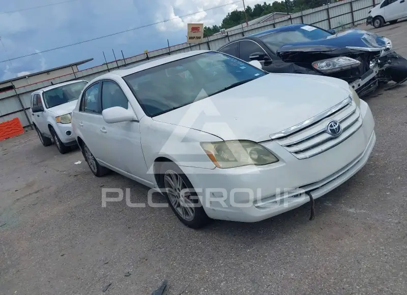 2006 Toyota AVALON фото