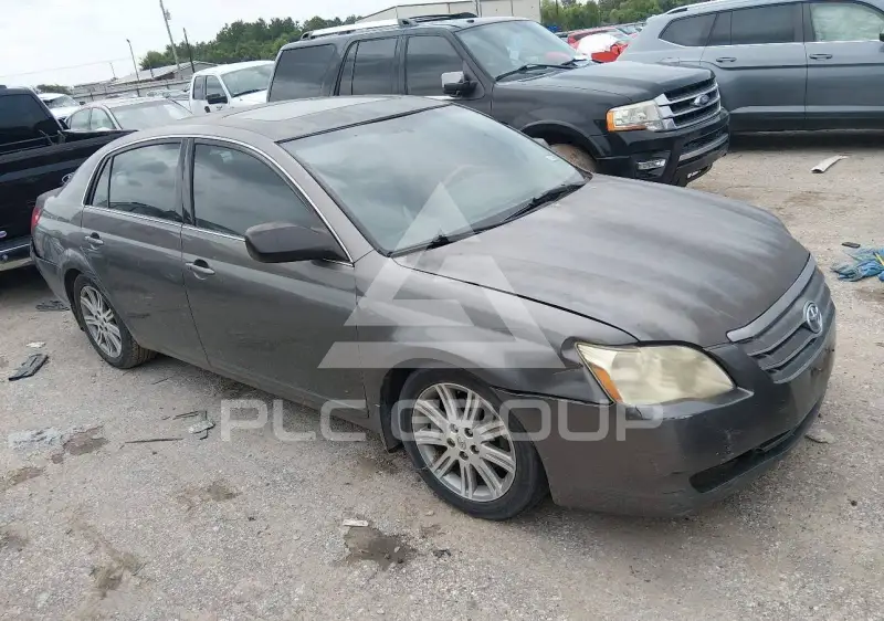2006 Toyota AVALON фото