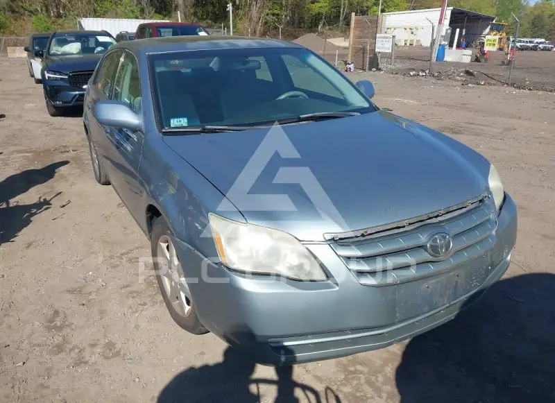 2006 Toyota AVALON фото