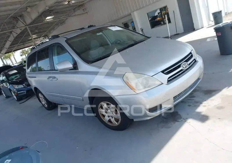 2006 KIA Sedona фото