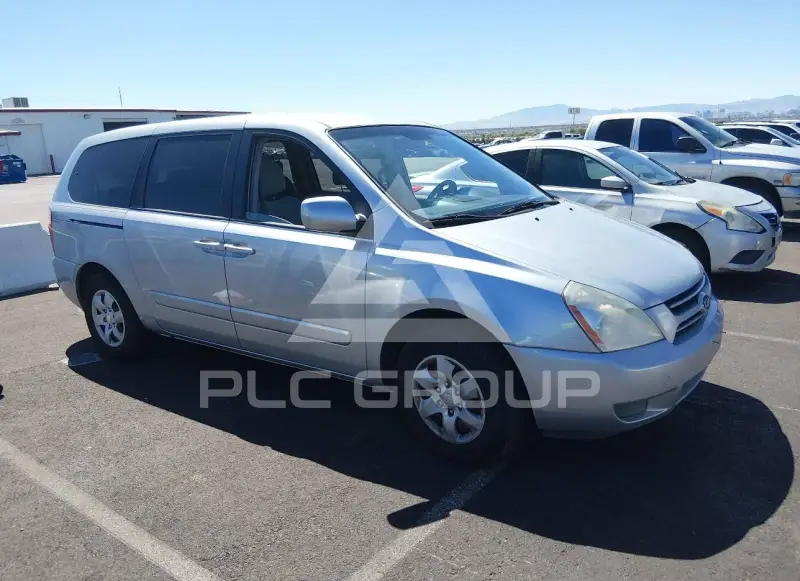 2006 KIA Sedona фото