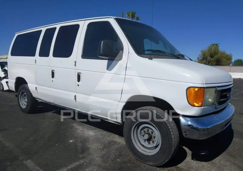 2006 Ford E-350 фото