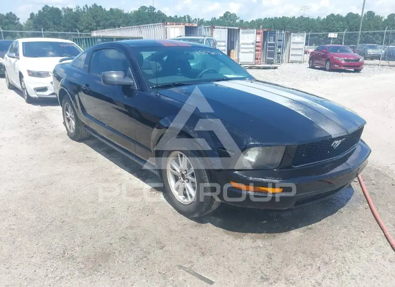 2006 Ford MUSTANG фото