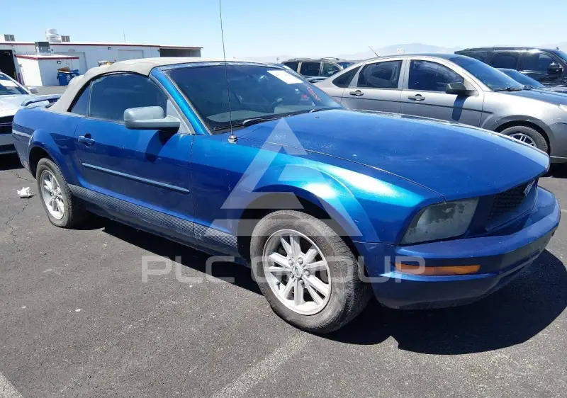 2006 Ford MUSTANG photo