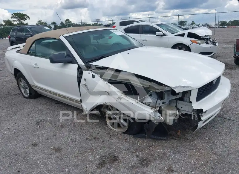 2006 Ford MUSTANG photo