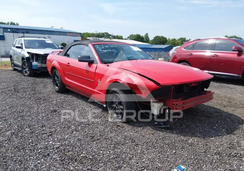 2006 Ford MUSTANG фото