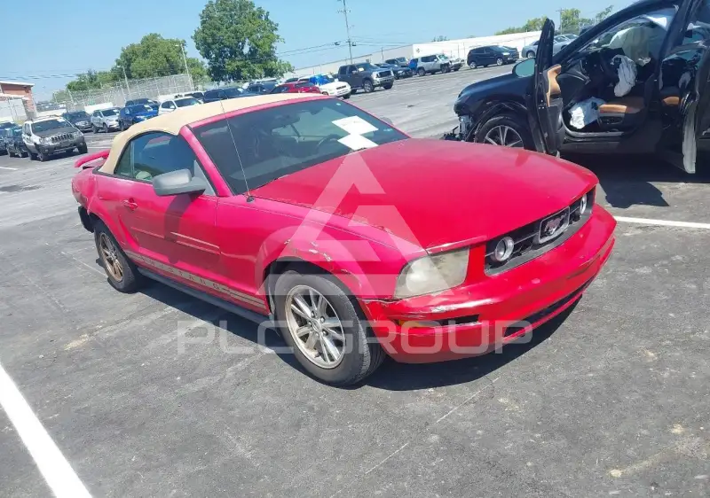 2006 Ford MUSTANG фото