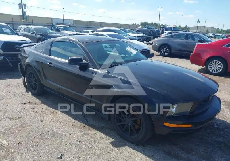 2006 Ford MUSTANG фото
