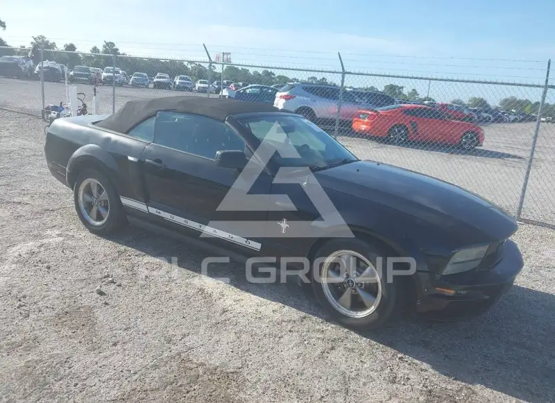 2006 Ford MUSTANG фото