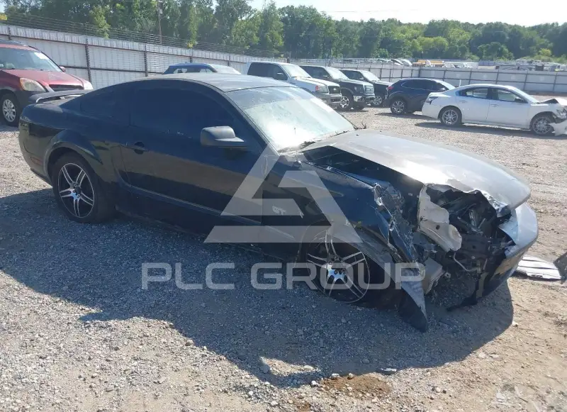 2006 Ford MUSTANG фото