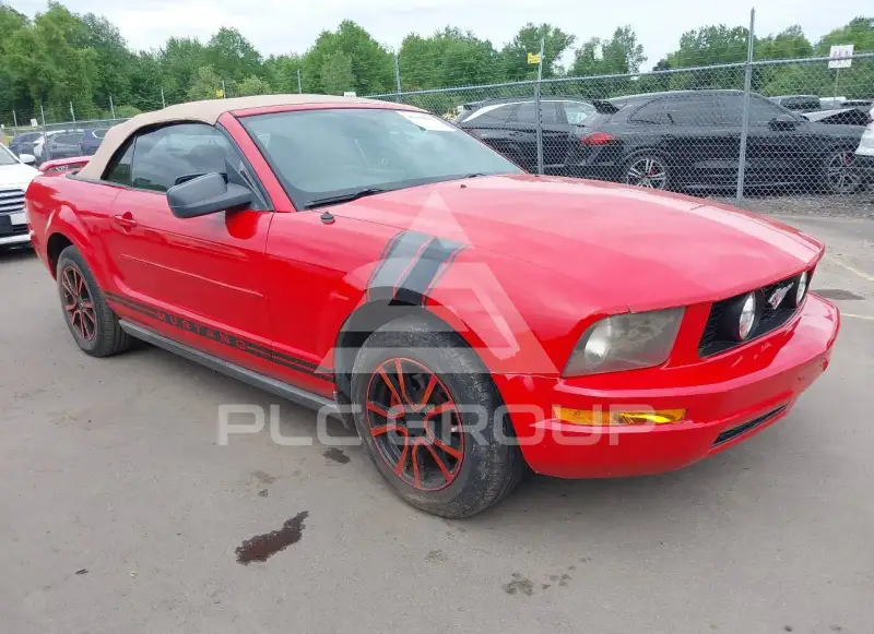 2006 Ford MUSTANG фото