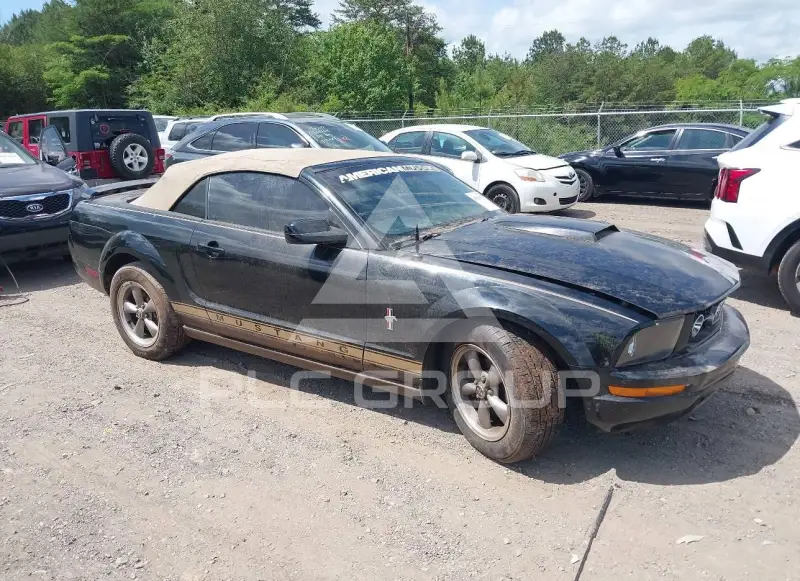 2006 Ford MUSTANG фото