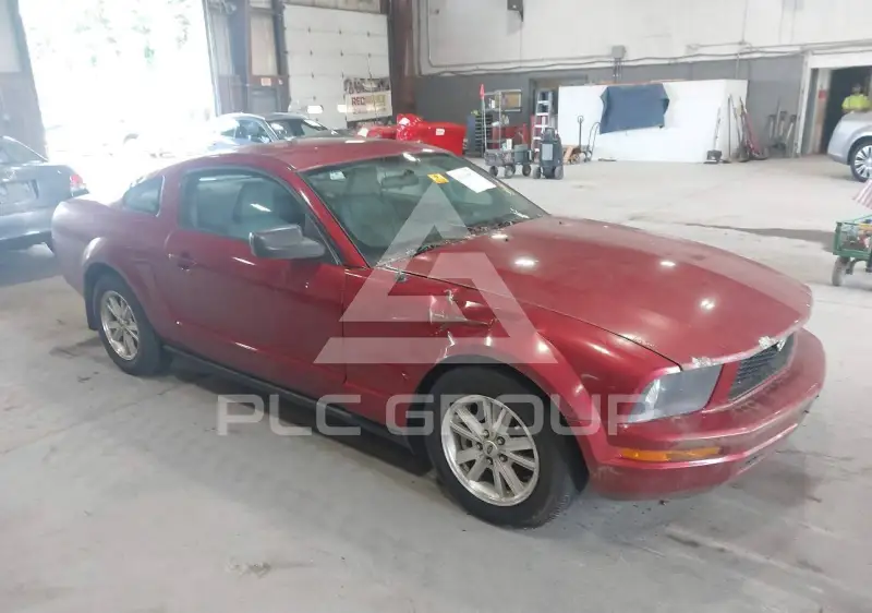 2006 Ford MUSTANG фото