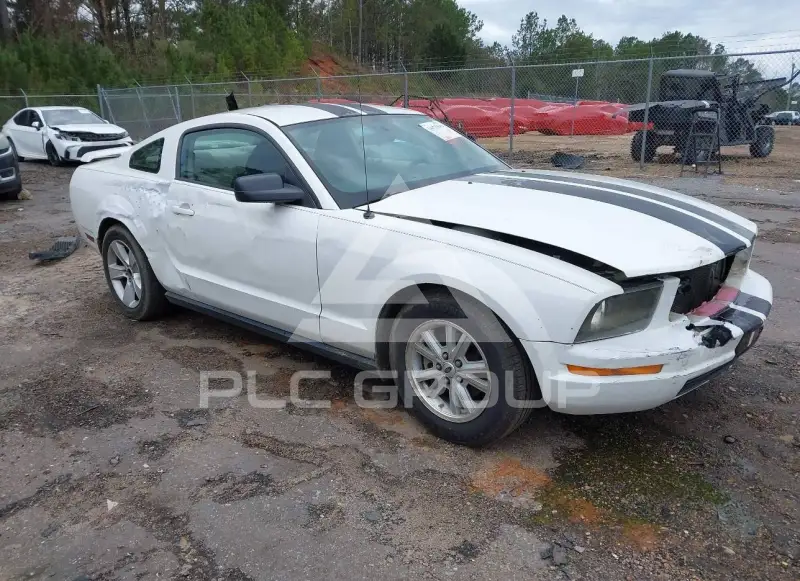 2006 Ford MUSTANG фото