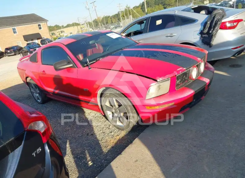 2006 Ford MUSTANG photo