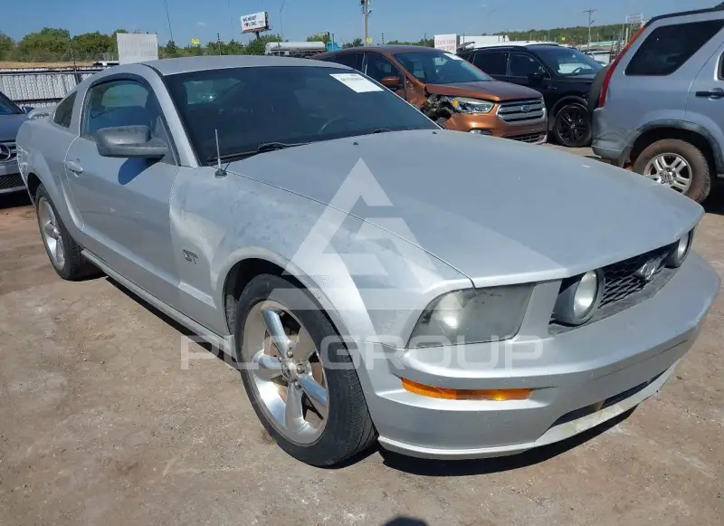 2006 Ford MUSTANG photo