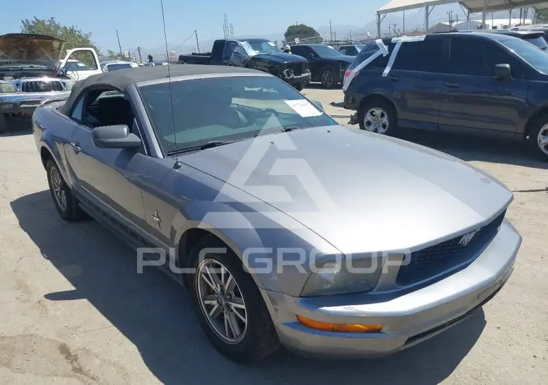 2006 Ford MUSTANG фото