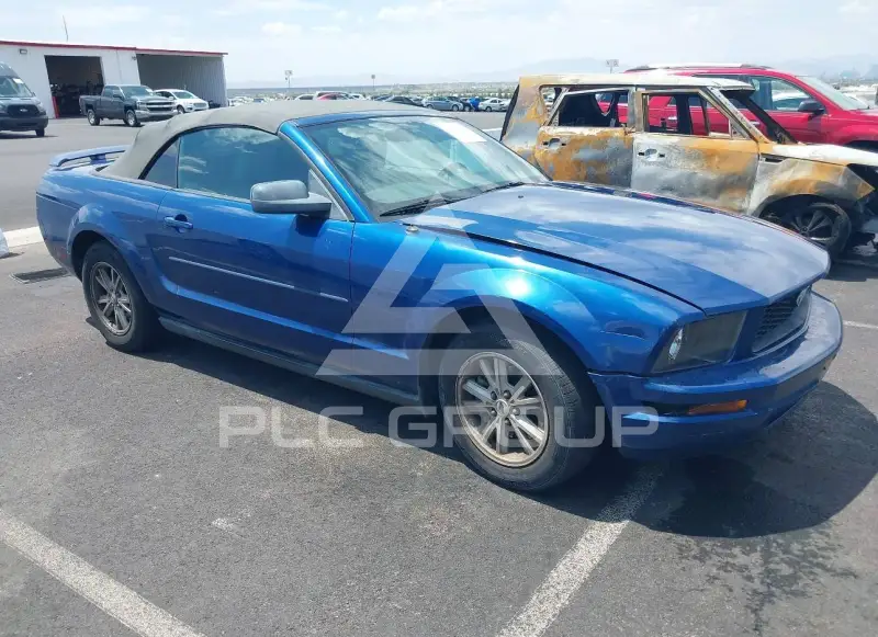 2006 Ford MUSTANG photo