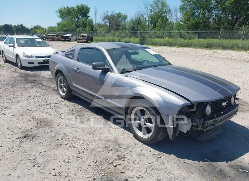 2006 Ford MUSTANG фото