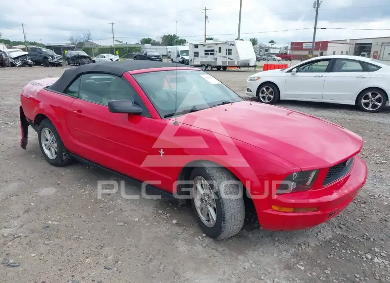 2006 Ford MUSTANG фото