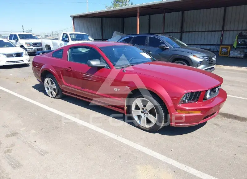 2006 Ford MUSTANG фото