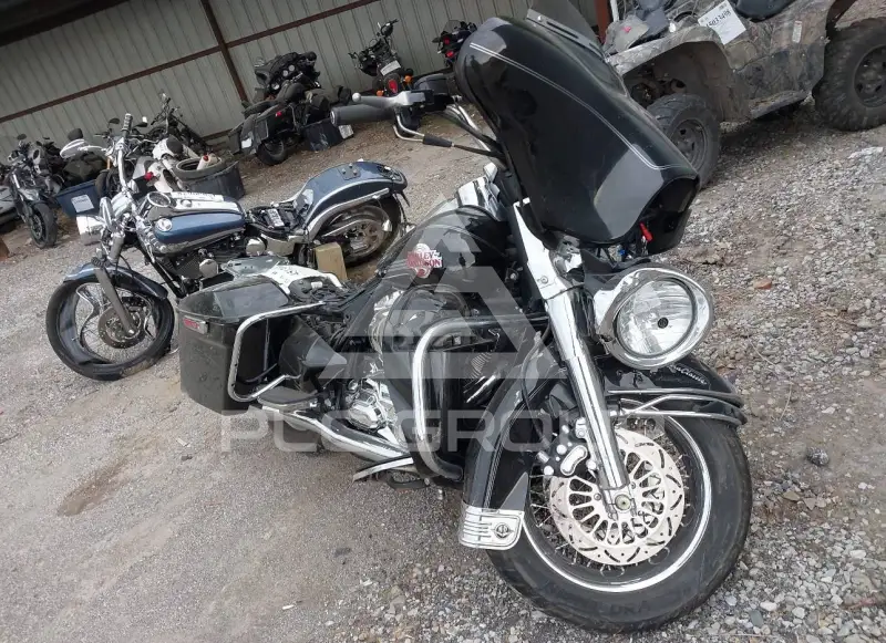 2007 Harley-Davidson FLHTCU фото
