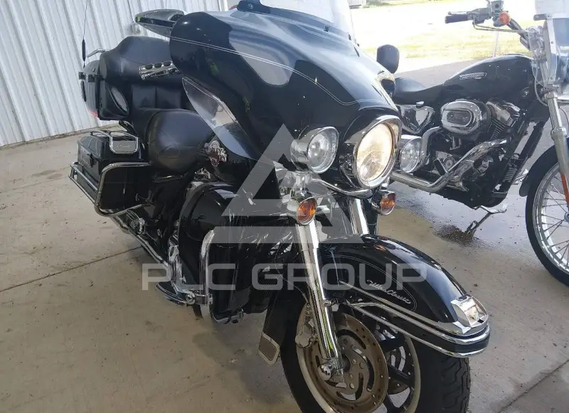 2007 Harley-Davidson FLHTCU фото
