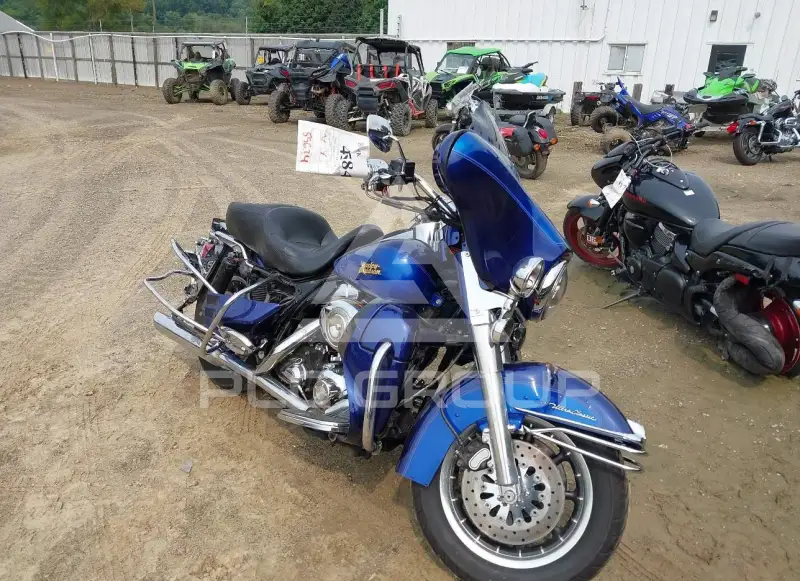 2007 Harley-Davidson FLHTCU фото