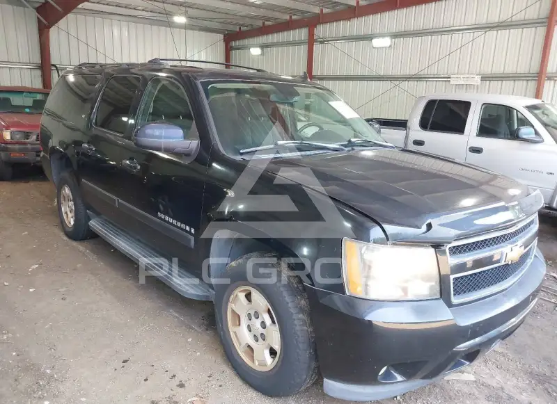 2007 Chevrolet Suburan photo