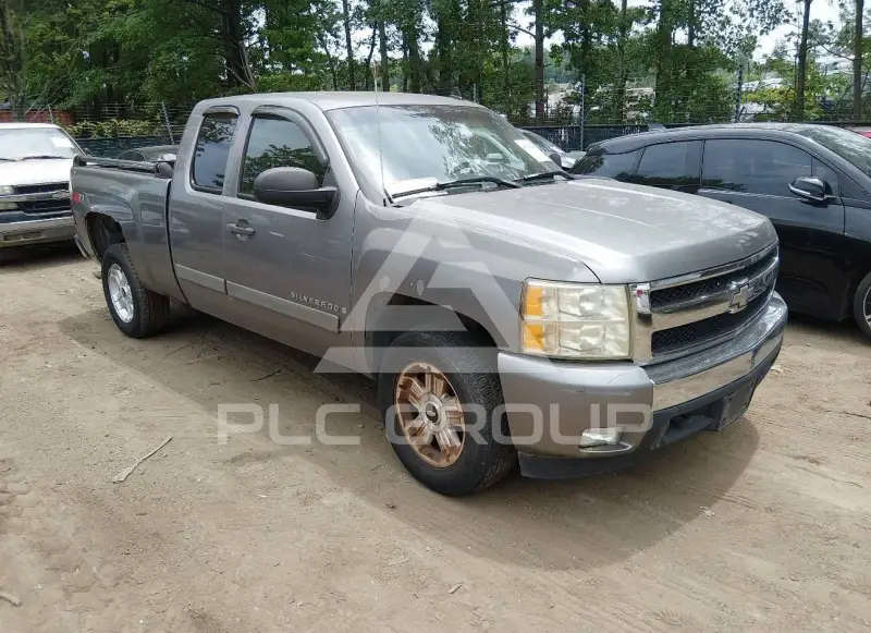 2007 Chevrolet Silverado photo