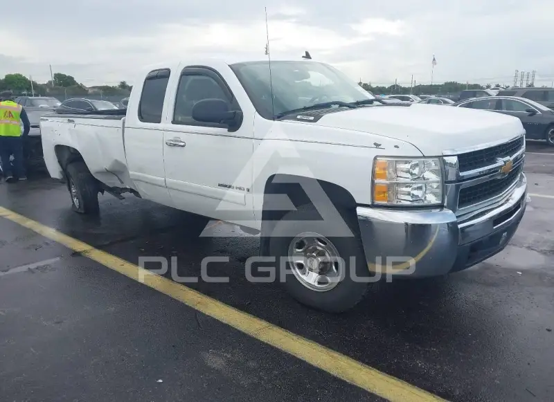 2007 Chevrolet Silverado photo