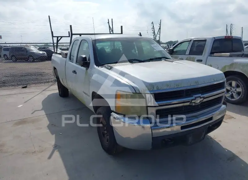 2007 Chevrolet Silverado photo