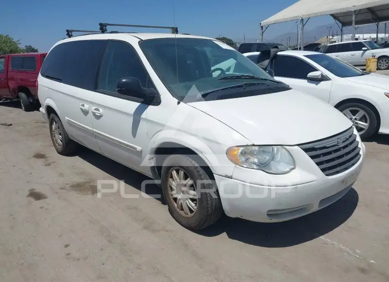 2007 Chrysler TOWN & COUNTRY фото