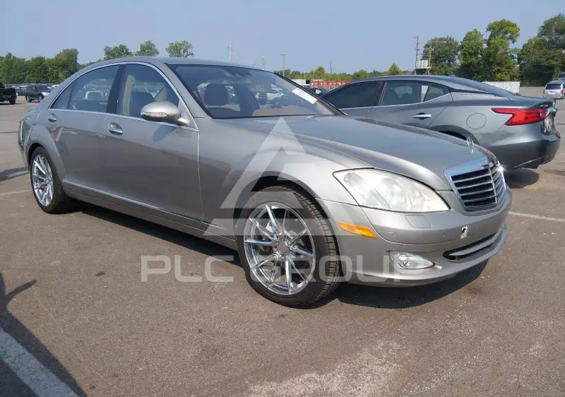 2007 Mercedes Benz S 550 фото