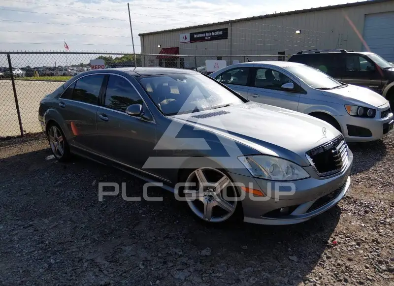 2007 Mercedes Benz S 550 фото