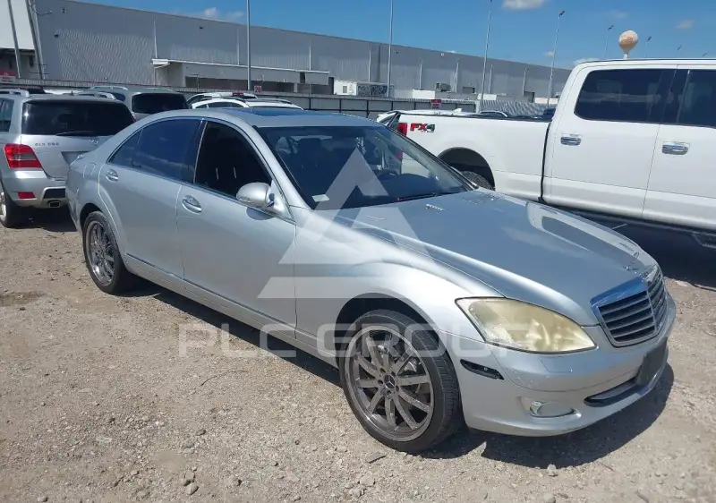 2007 Mercedes Benz S 550 фото