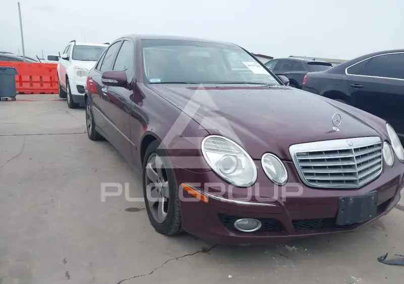 2007 Mercedes Benz E 550 фото