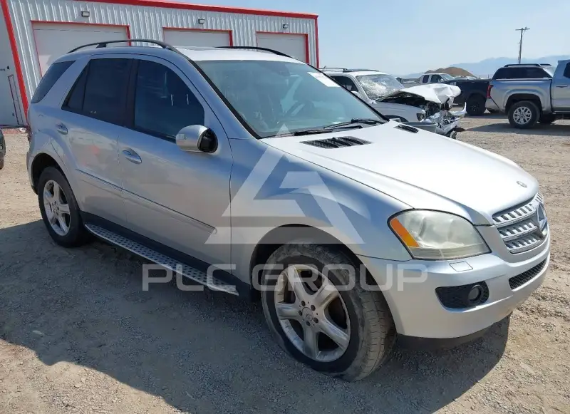 2007 Mercedes Benz ML 500 фото