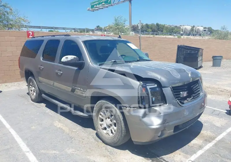 2007 GMC YUKON фото