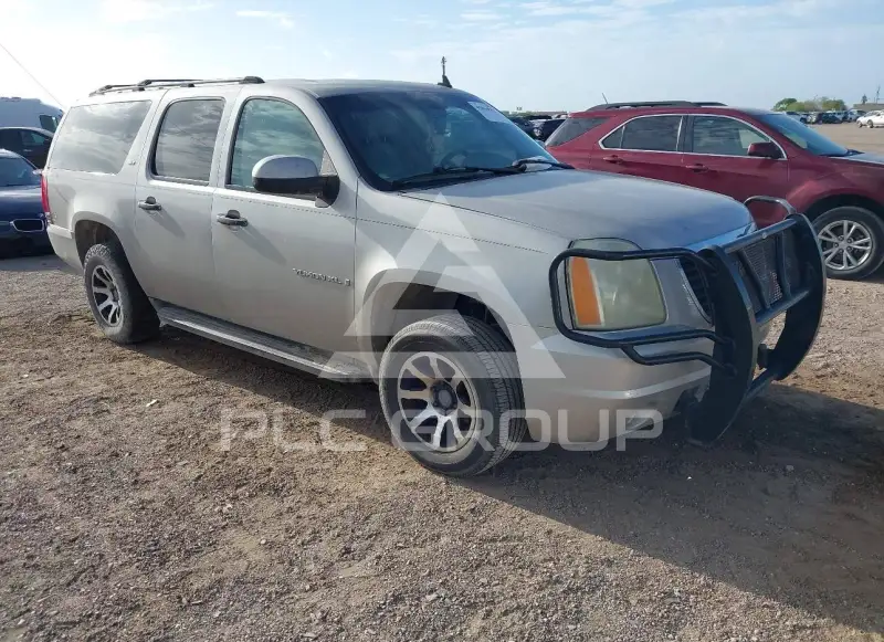 2007 GMC YUKON фото