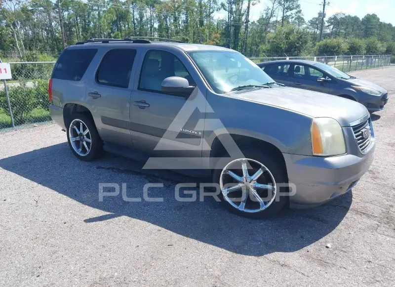 2007 GMC YUKON фото