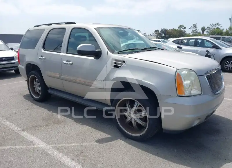 2007 GMC YUKON фото