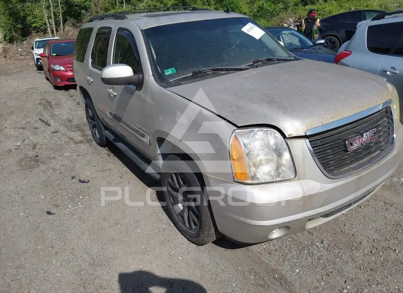 2007 GMC YUKON фото