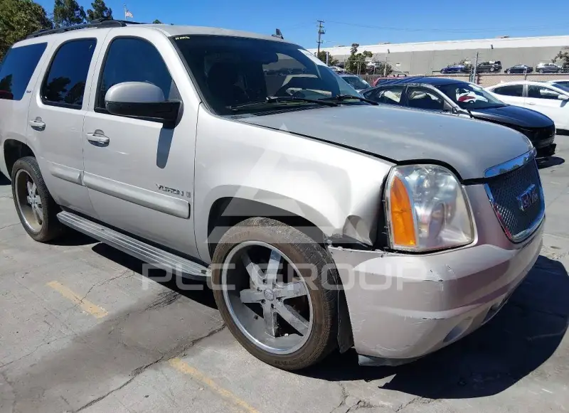 2007 GMC YUKON фото