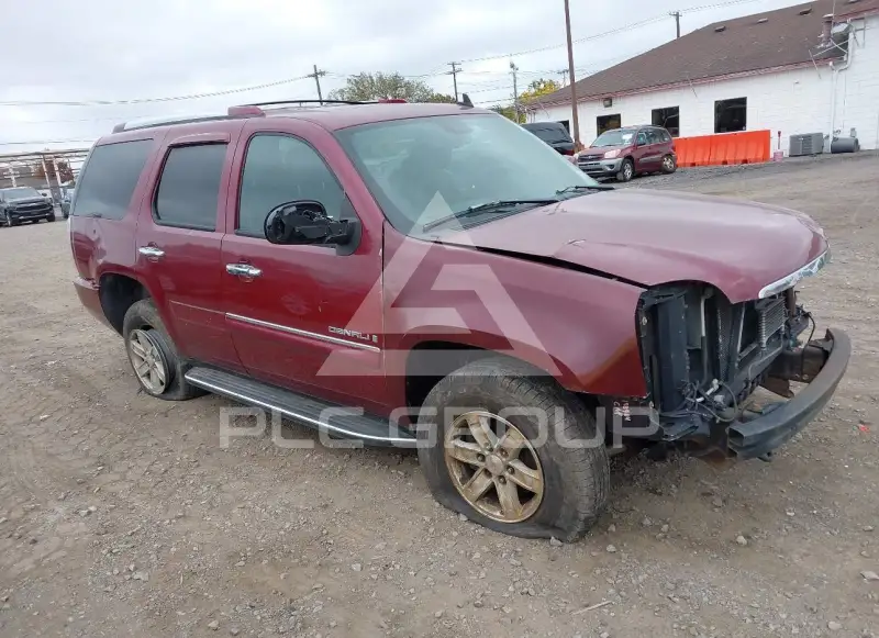2007 GMC YUKON фото