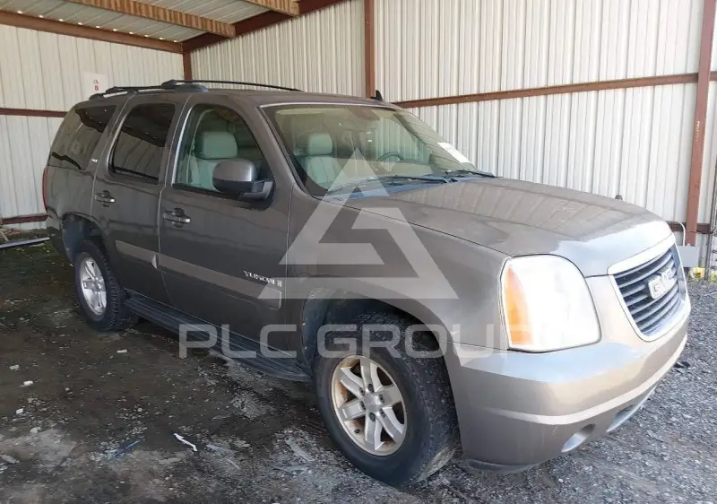 2007 GMC YUKON фото