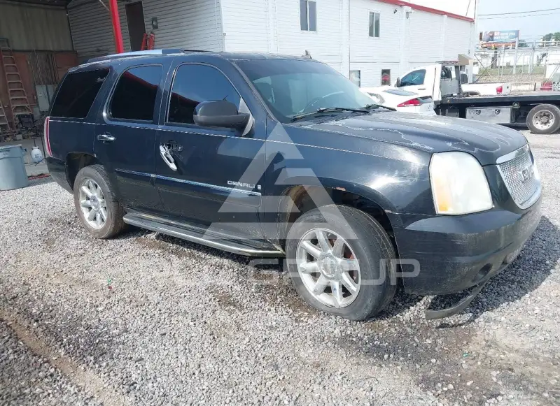 2007 GMC YUKON фото